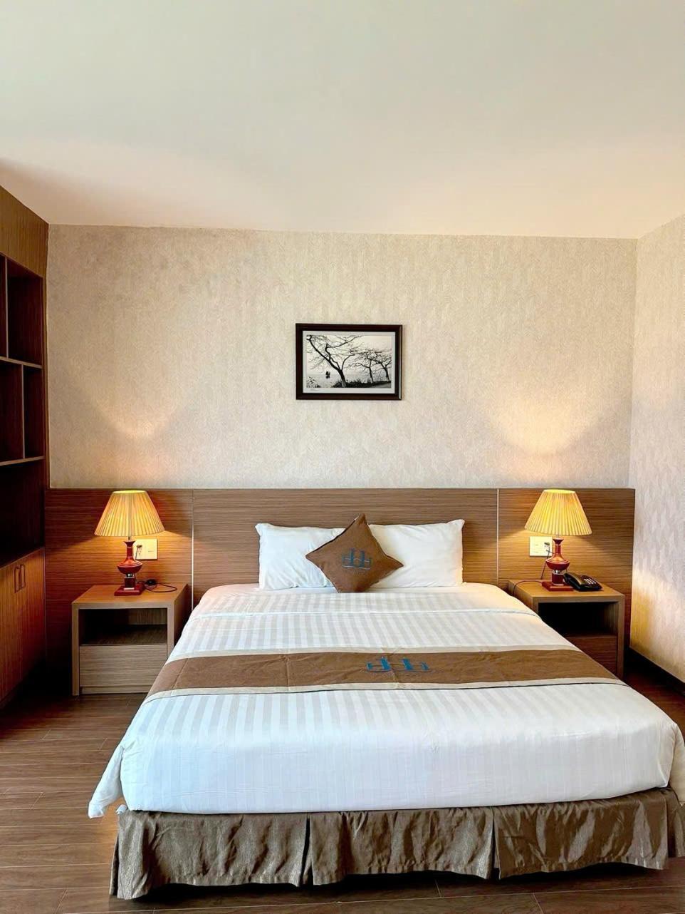 Halong Harbour Hotel Hạ Long Extérieur photo