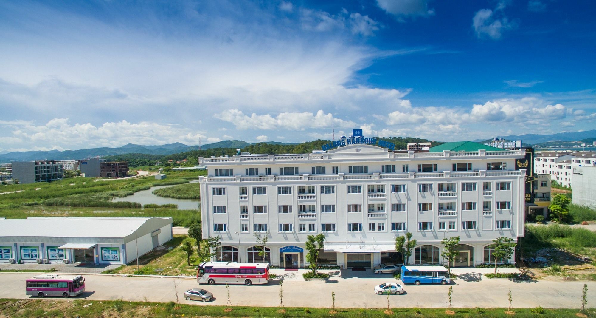 Halong Harbour Hotel Hạ Long Extérieur photo